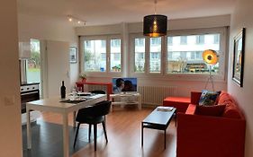 Geneva Cosy